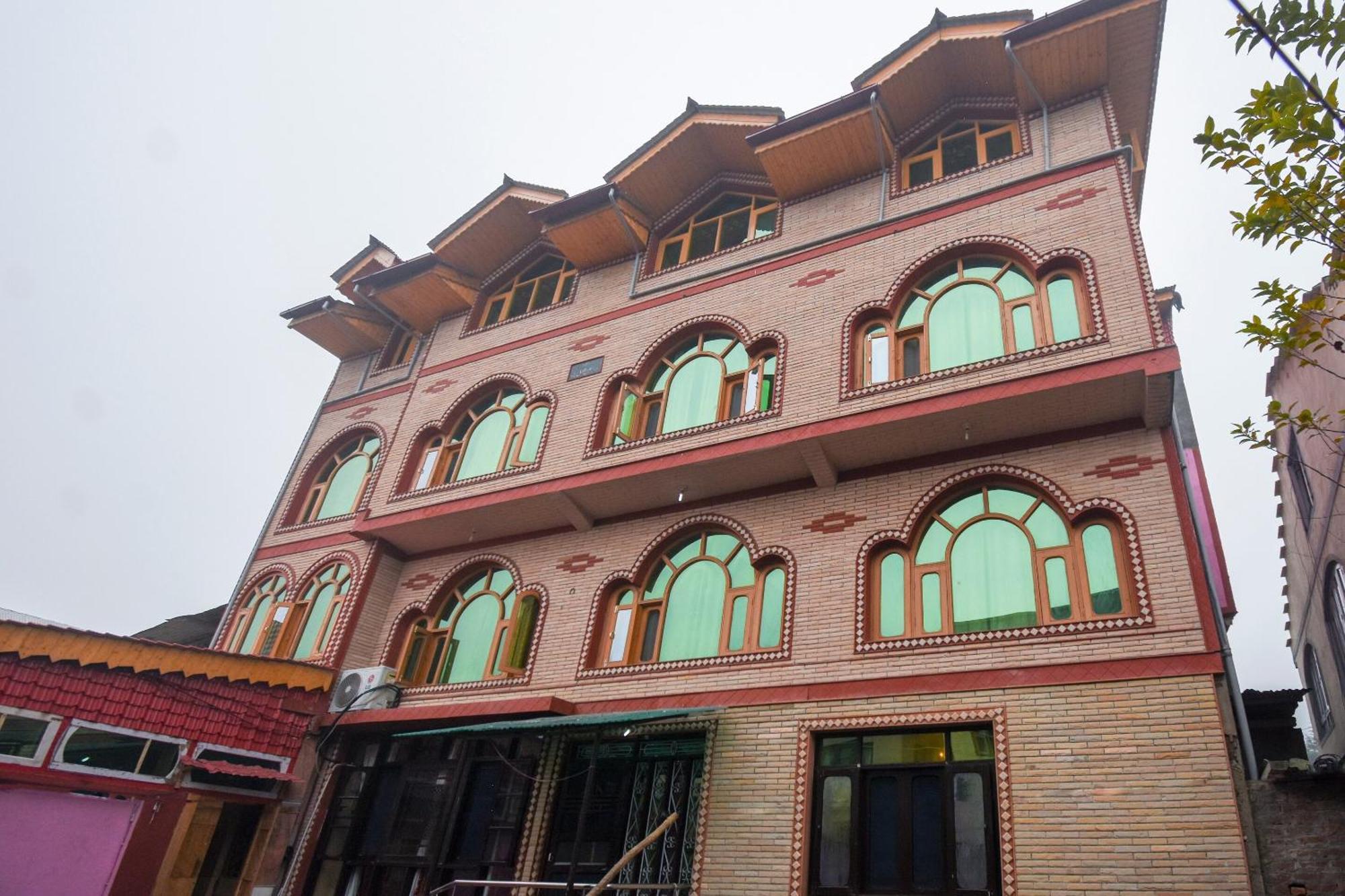 Oyo-66476新神圣克什米尔酒店 Durgjan 外观 照片