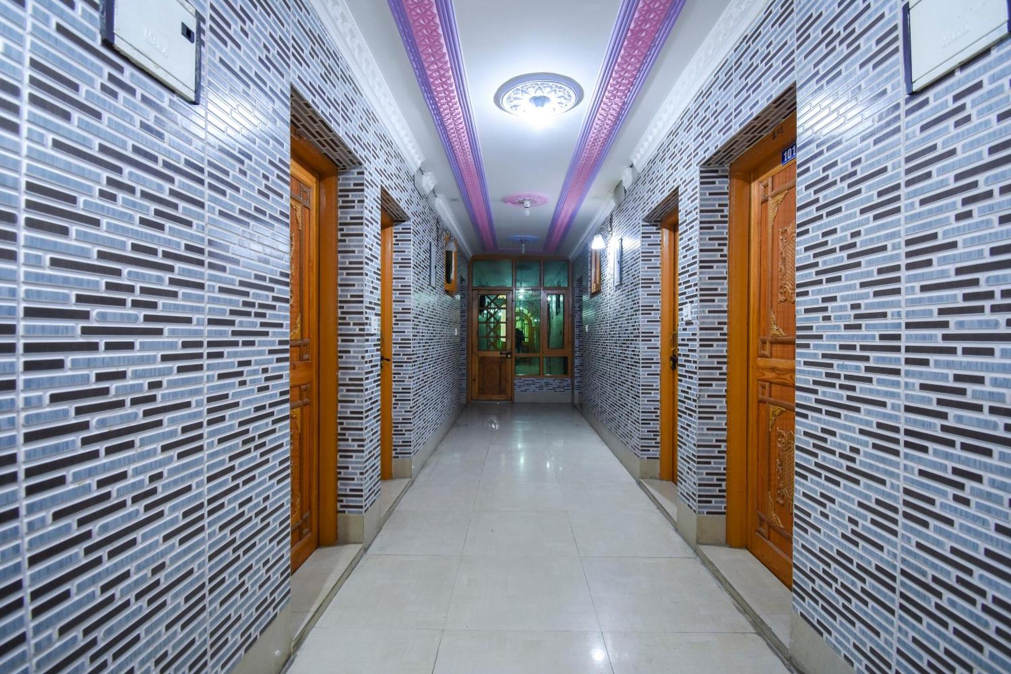 Oyo-66476新神圣克什米尔酒店 Durgjan 外观 照片