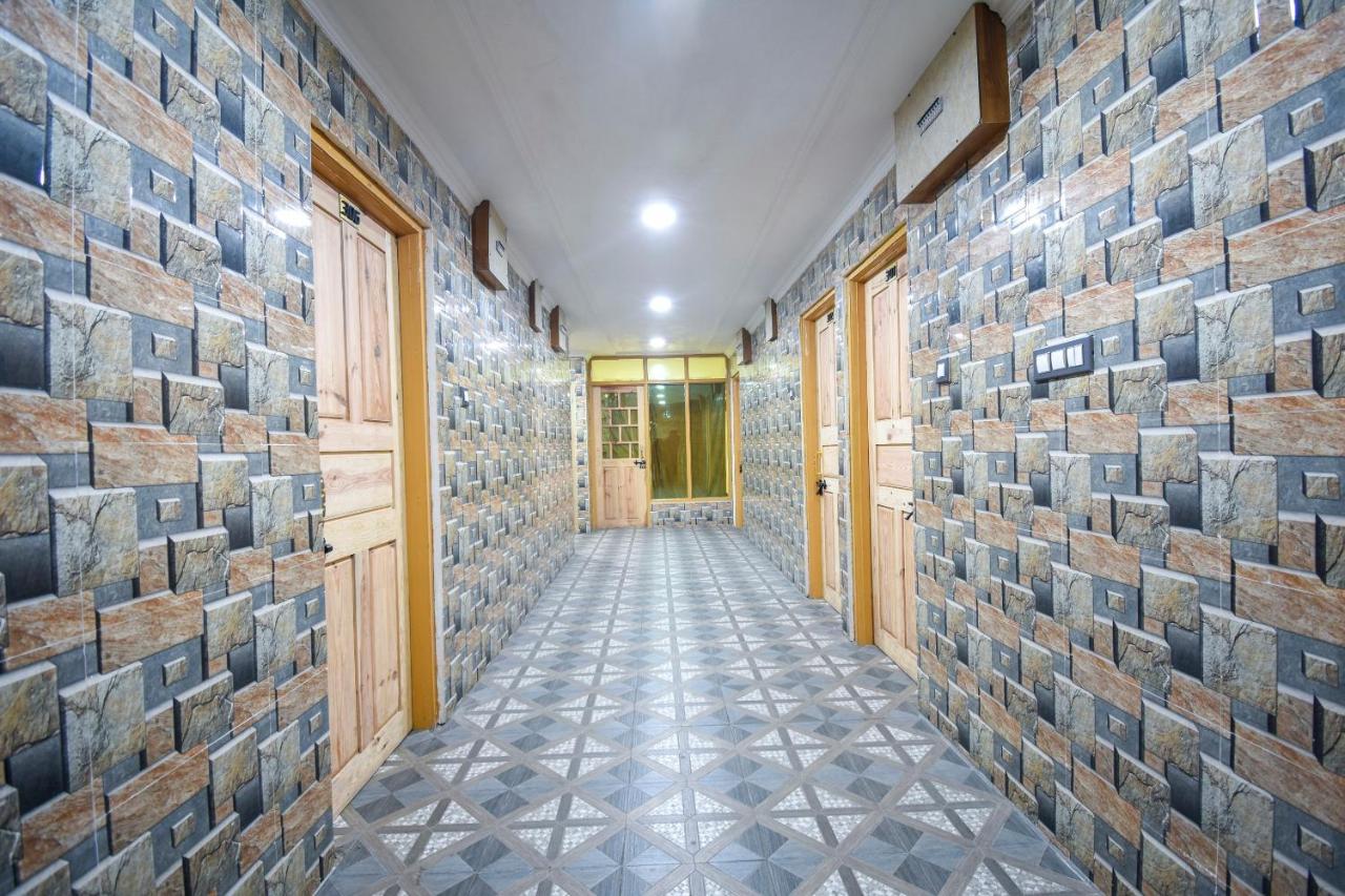 Oyo-66476新神圣克什米尔酒店 Durgjan 外观 照片